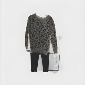 JESSICA SIMPSON GIRL'S Sweater 2 PC SET TOP & PANTS SIZE 5/6 NEW Cheetah